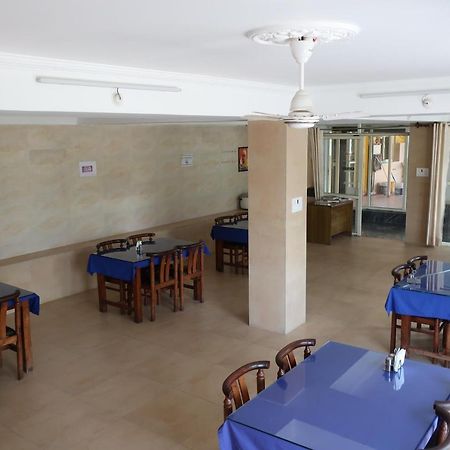 Zhim Zhim Guest House Bir  Bagian luar foto